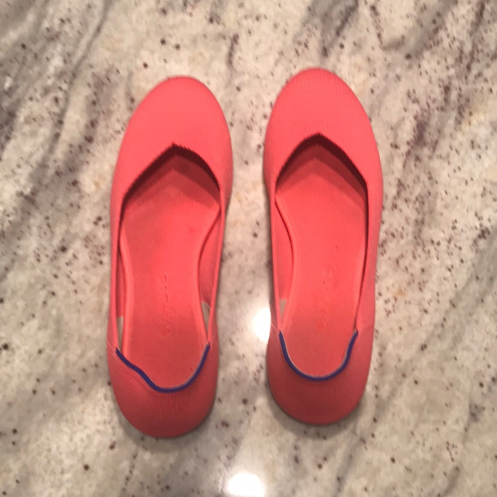 Rothys Grapefruit Pink Size 11 Round Toe Flat